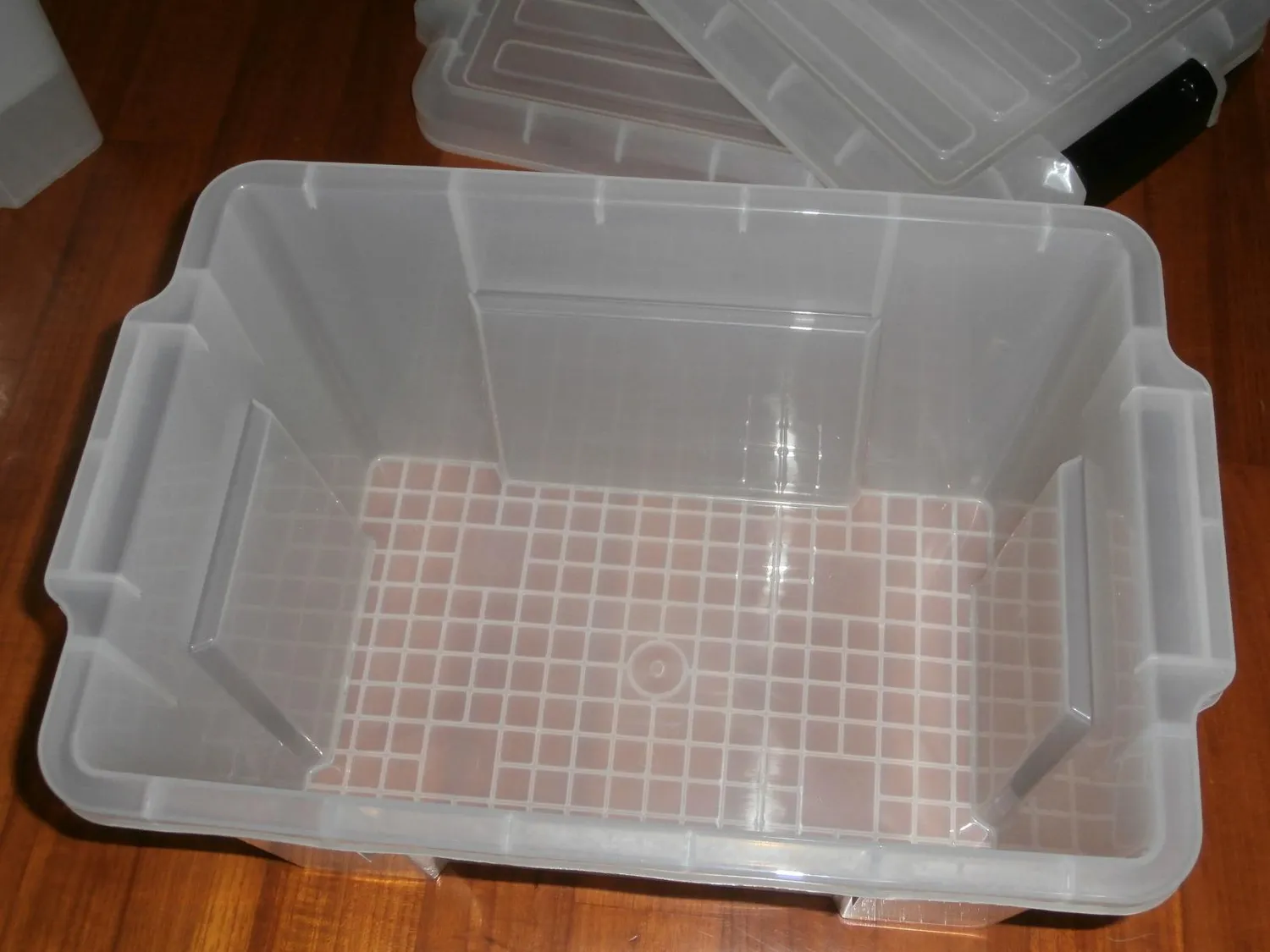 Iris Ohyama SK-210 Box 21L 3er-Set klar mit Deckel