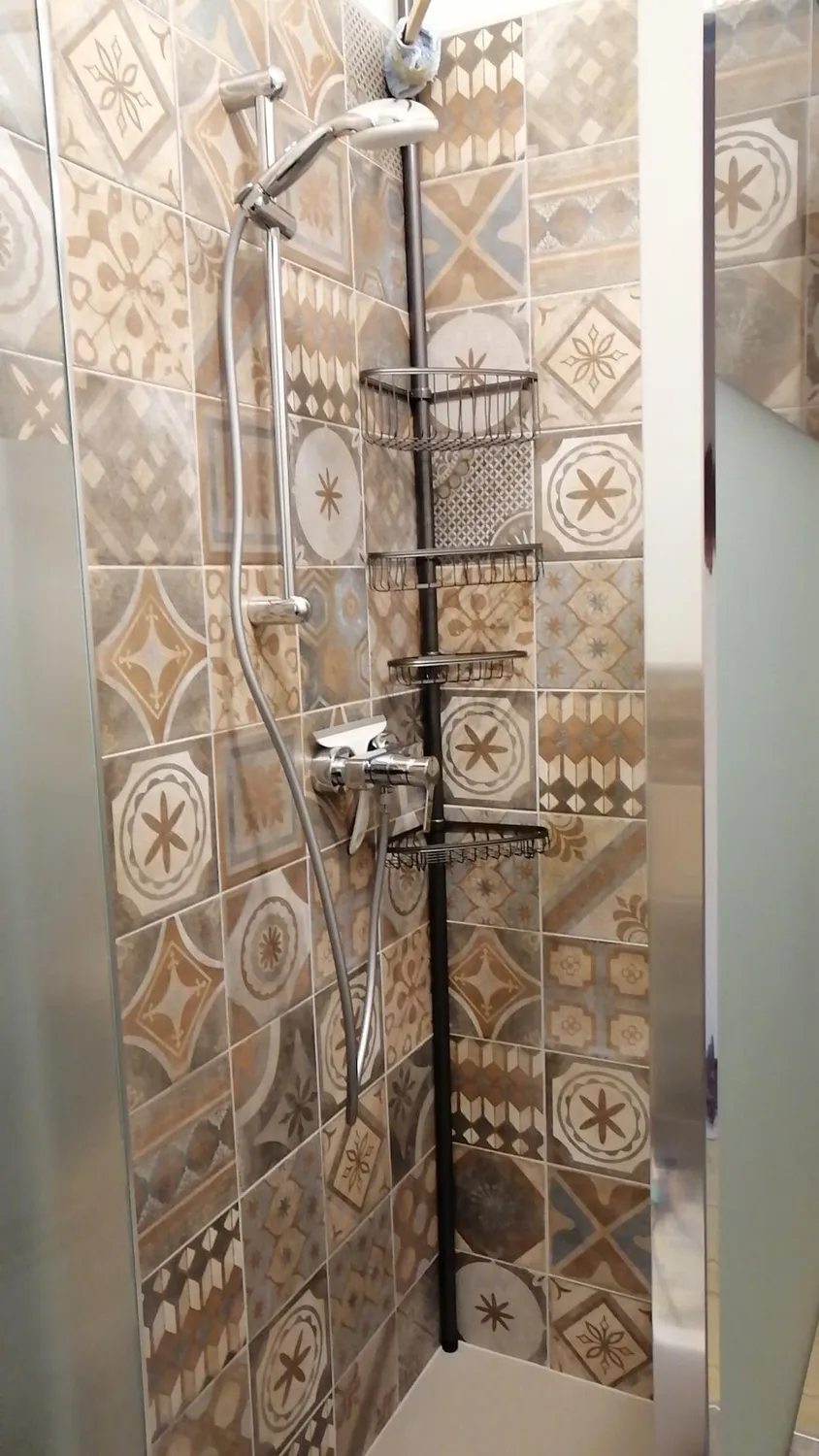 mDesign Duschregal Teleskop Ecke dunkelgrau 1,5-2,9m