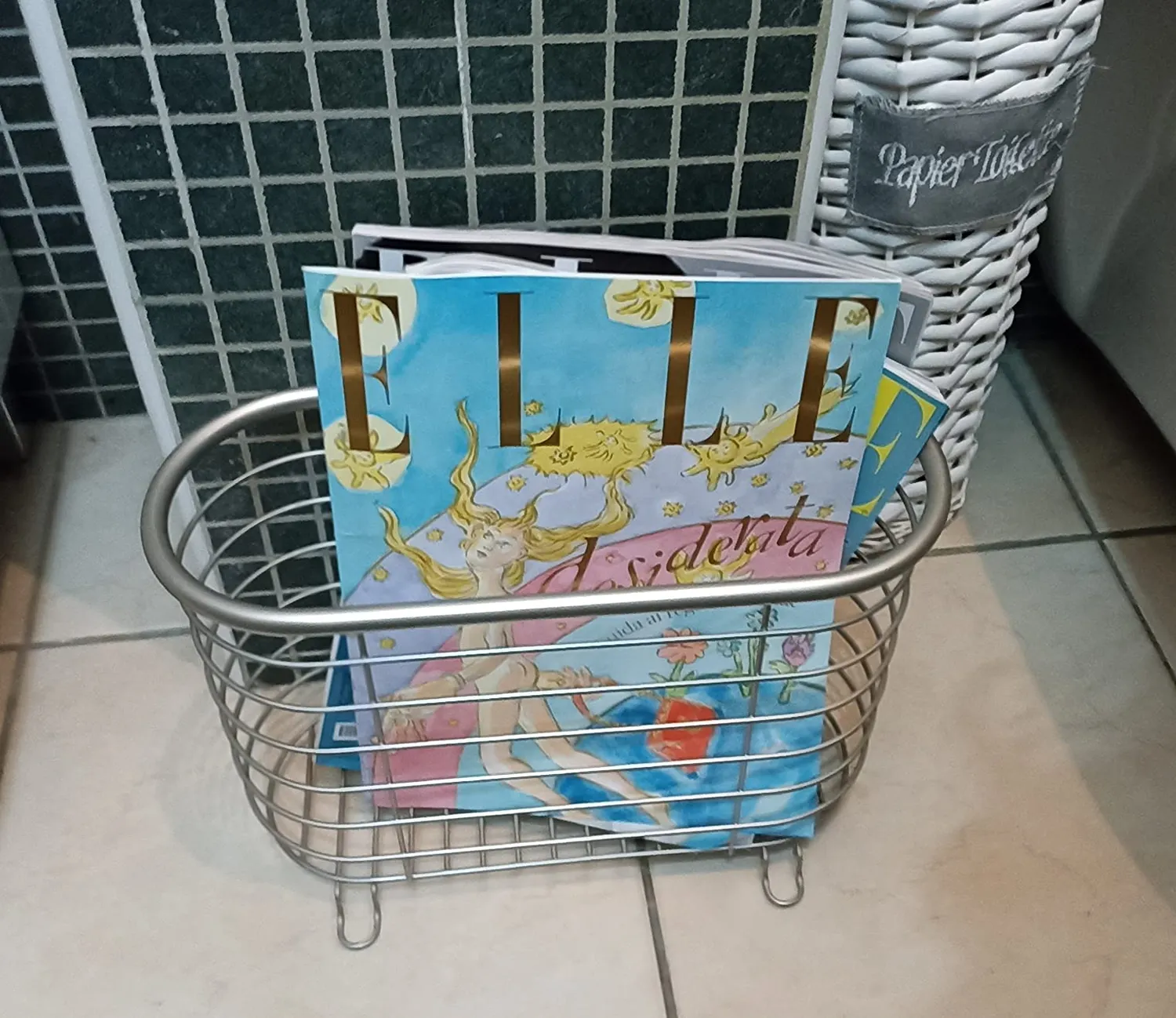 mDesign Zeitschriftenhalter Metall mattschwarz rostfrei