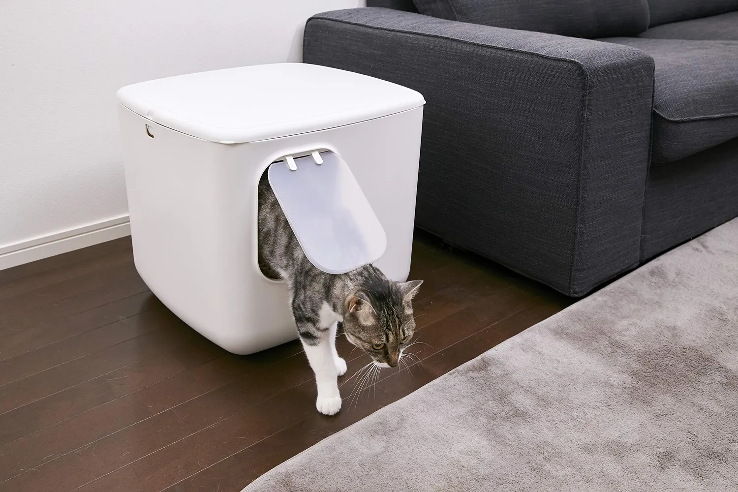 Iris Ohyama CCLB-500 Katzentoilette Weiß Beige geschlossen