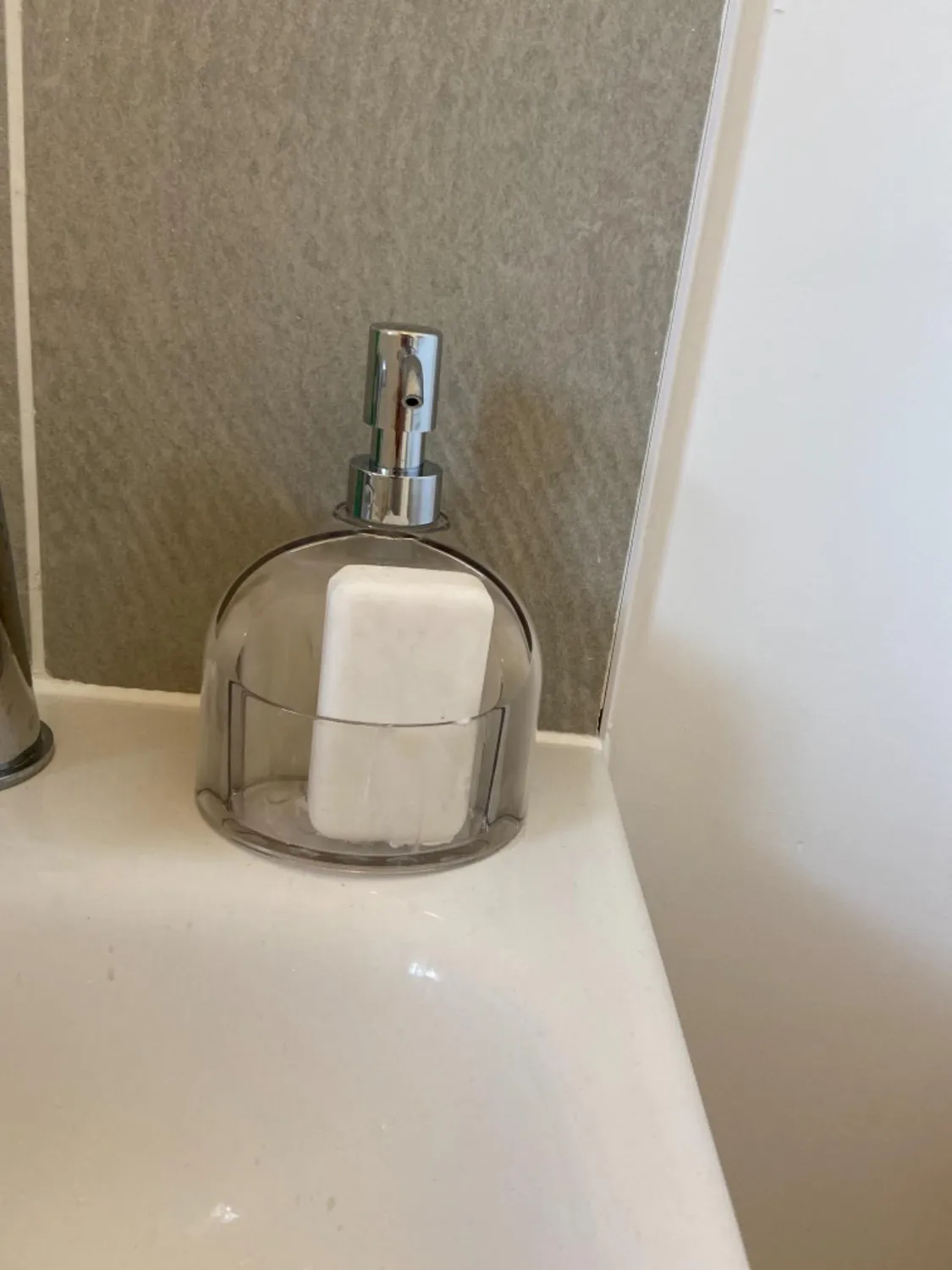 mDesign Seifenspender 3er-Set transparent silber Küche
