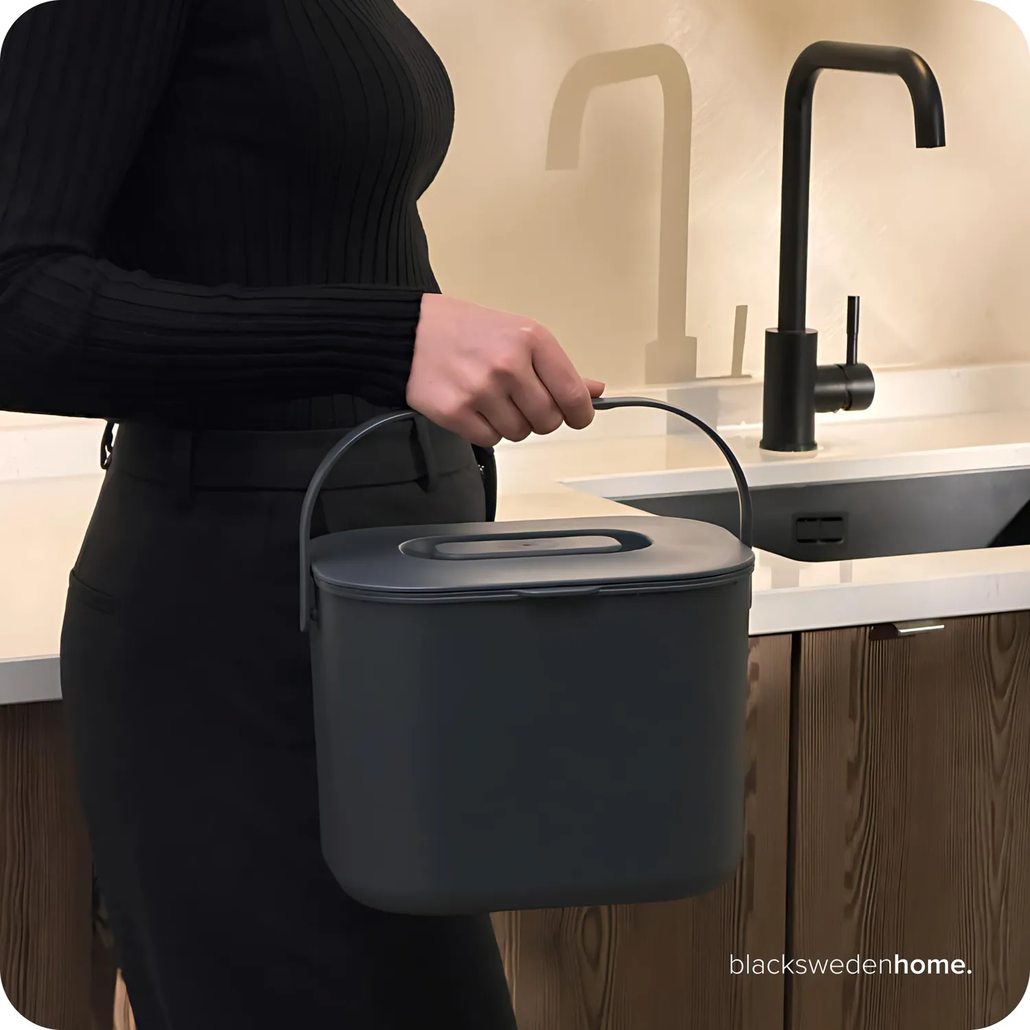 Black Sweden Home Biomülleimer 7L Anthrazit Grau Sieb