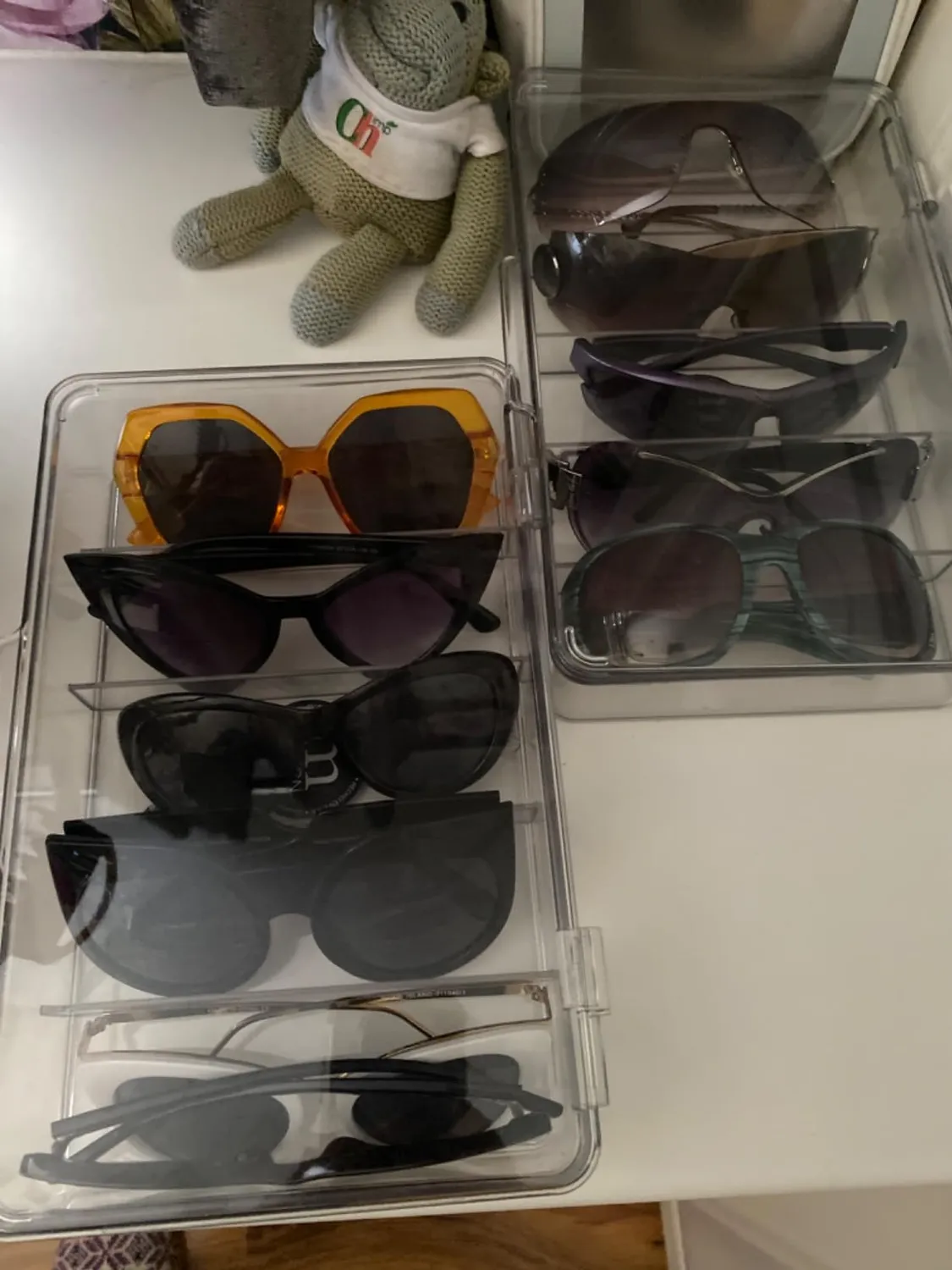 mDesign Brillenvitrine 2er-Set 5 Fächer stapelbar
