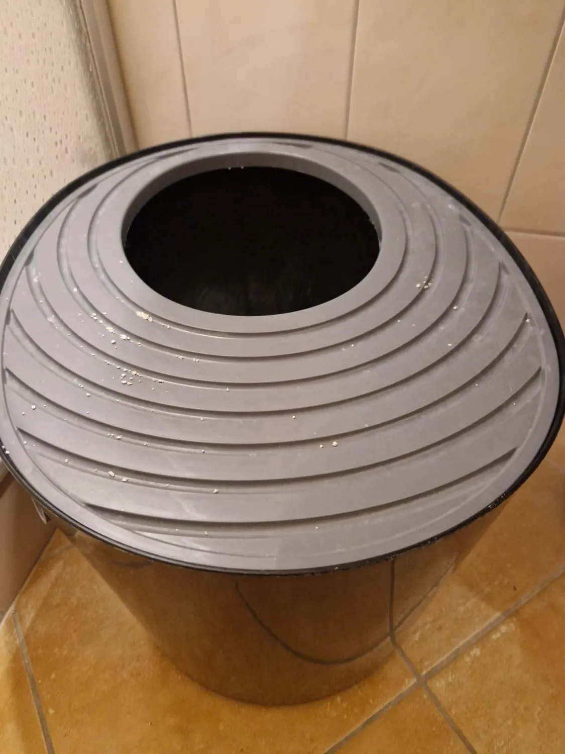 Iris Ohyama PUNT-530 Katzentoilette Grau mit Deckel