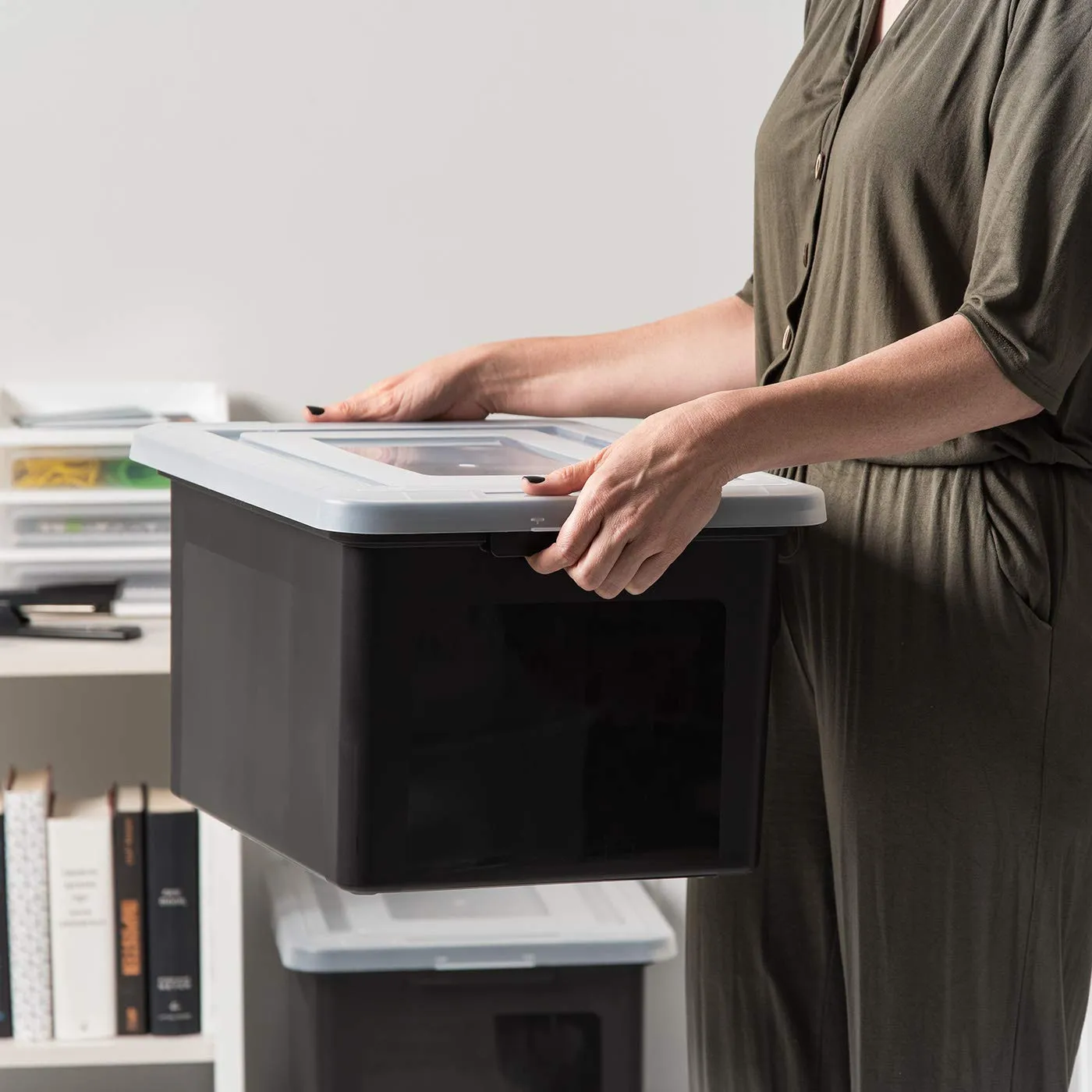 Iris Ohyama FB-21E Aufbewahrungsbox 45L 4er schwarz stapelbar