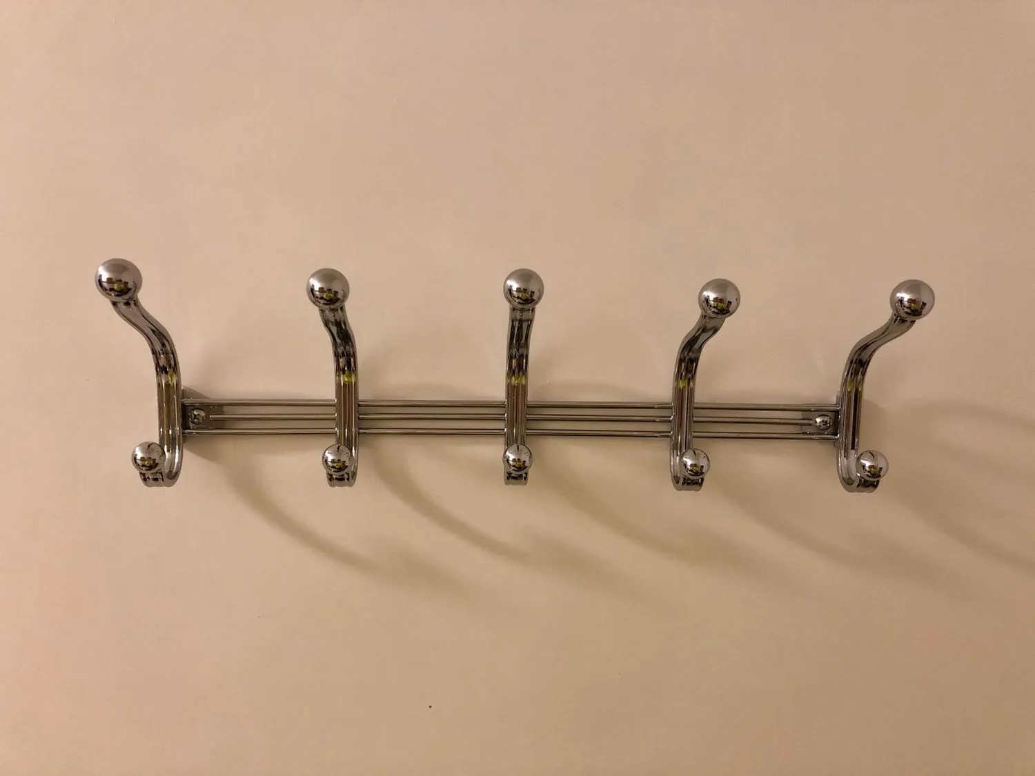 mDesign Türgarderobe 5 Doppelhaken Hakenleiste chrom