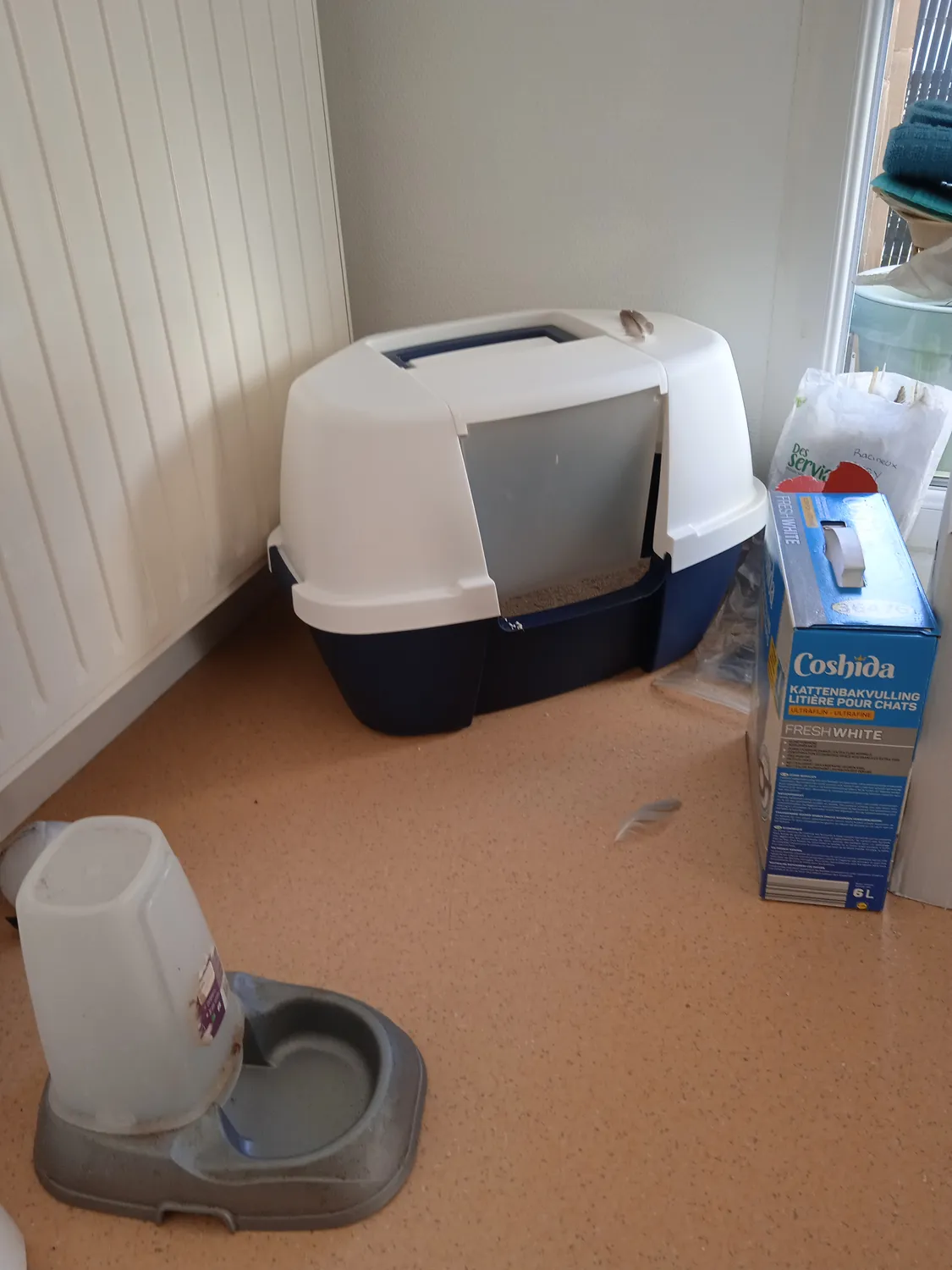 Iris Ohyama Jumbo Corner Katzentoilette Navy Eckform