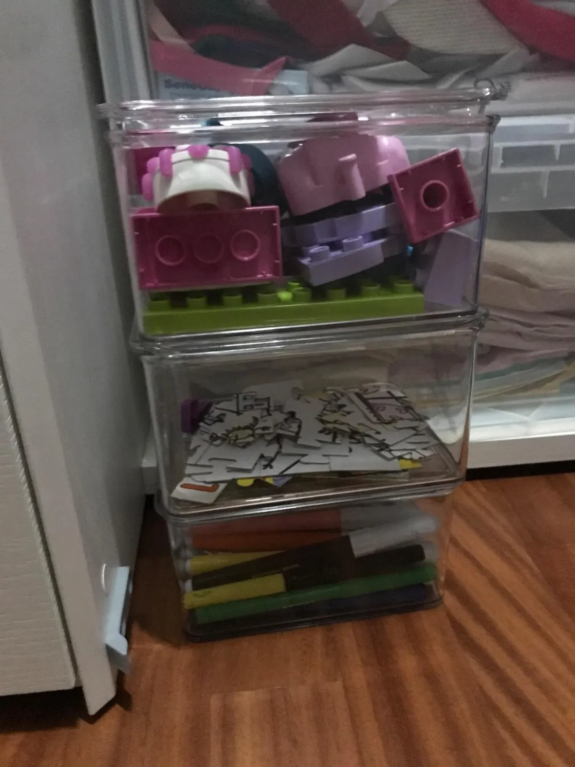 mDesign Spielzeugbox transparent 4er-Set mit Deckel Kunststoff