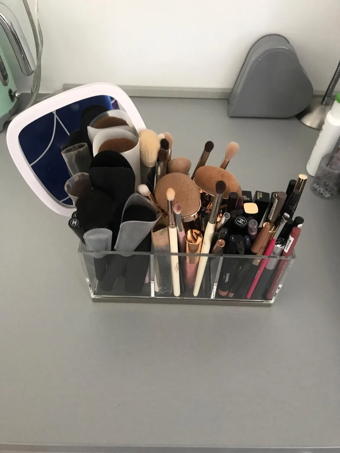 mDesign Make-up Organizer 3 Fächer transparent Kosmetikbox