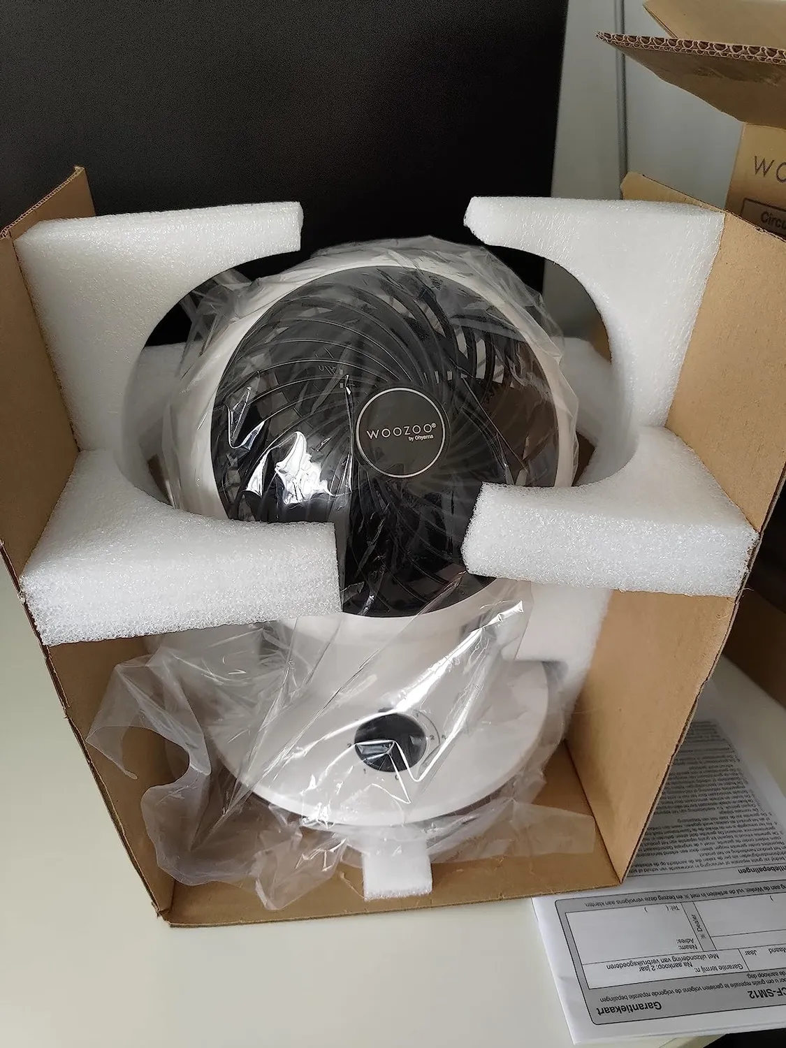 Iris Ohyama Woozoo PCF-SM12 Tischventilator weiß oszillierend leise