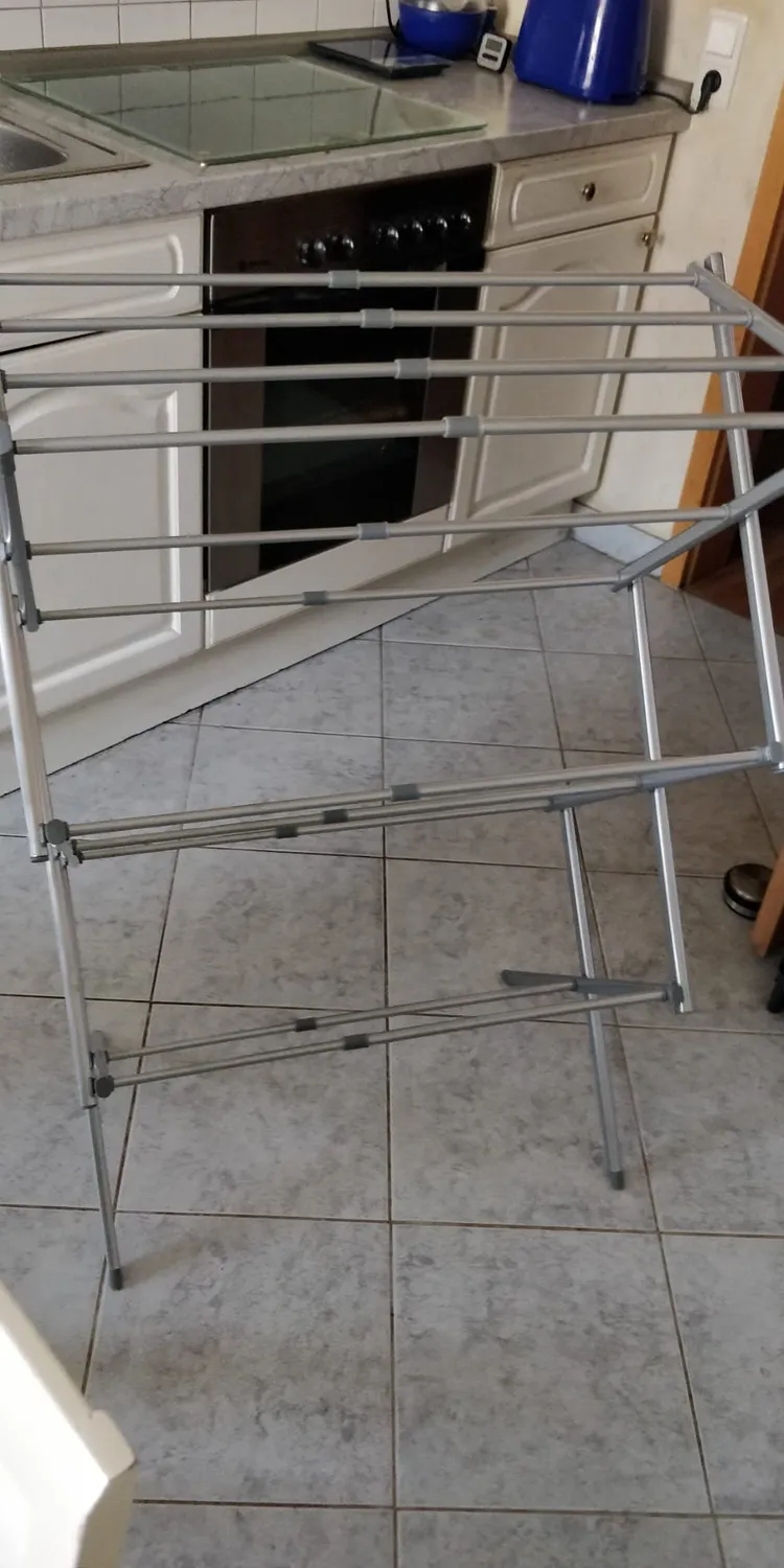 mDesign Turmwäscheständer 3 Ebenen Graphit Metall