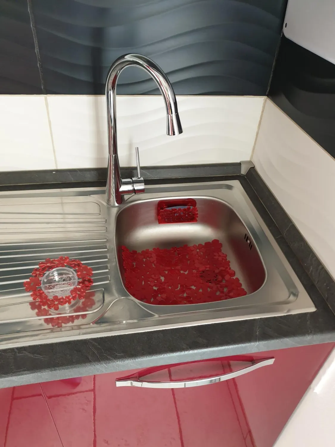 mDesign Spülbecken Set Rot 3er Floral für Doppelspüle