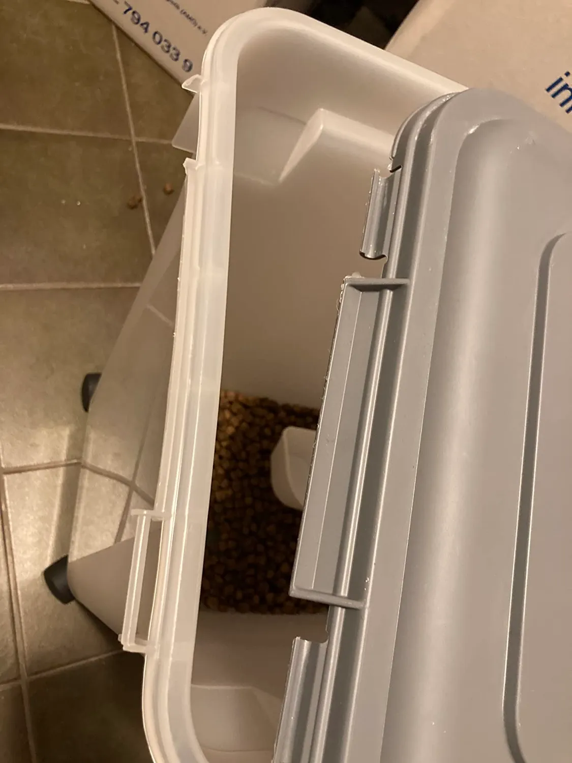 Iris Ohyama ATS-L Futterbox 45 L grau luftdicht mit Schaufel