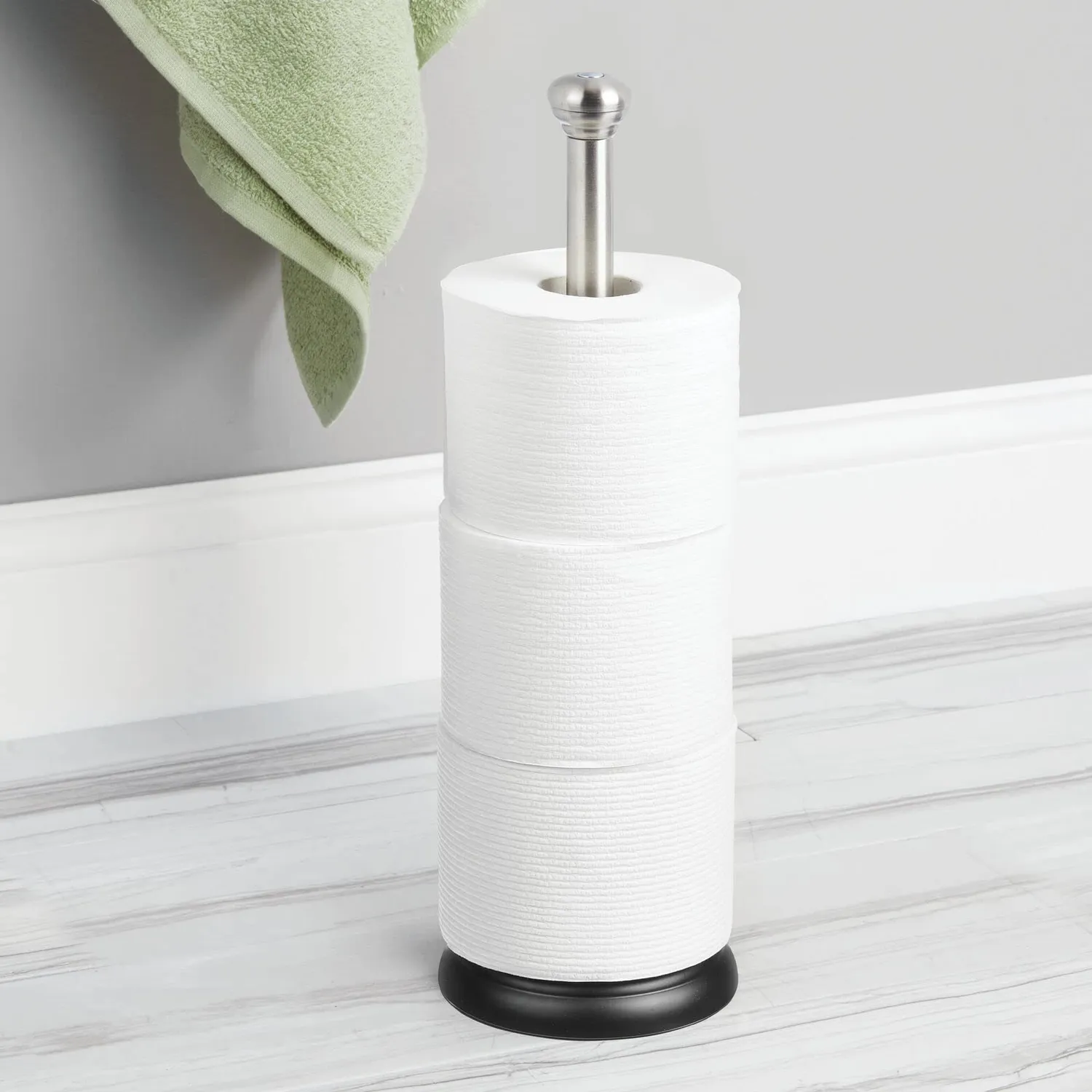 mDesign Toilettenpapierhalter freistehend silber für 3 Rollen
