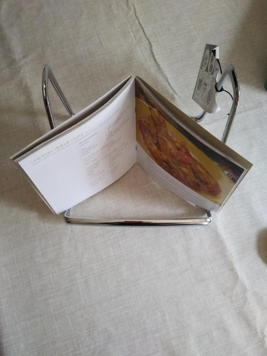 mDesign Buchständer Bronze Metall Kochbuchhalter