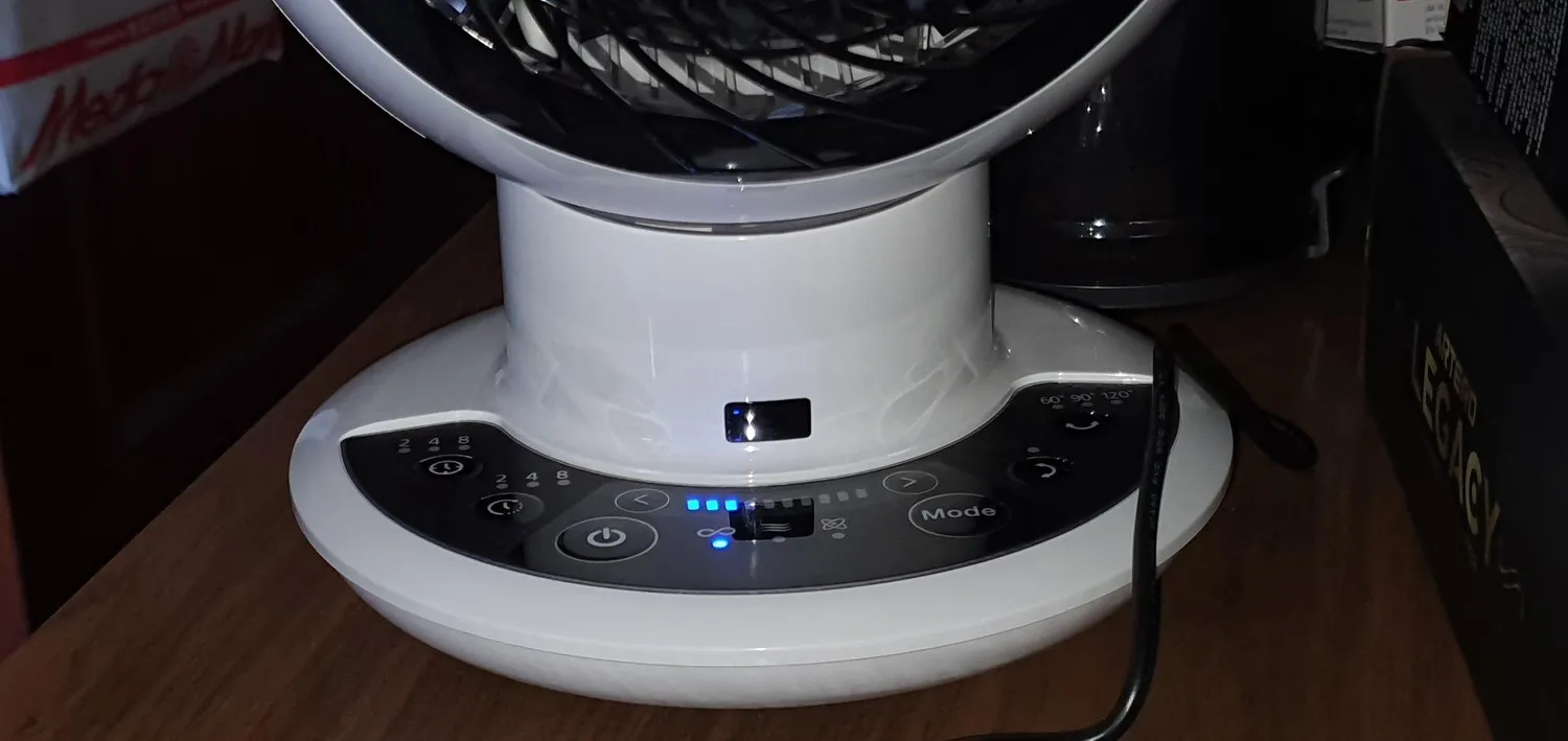 Iris Ohyama Woozoo PCF-SDC15T Tischventilator weiß 10-stufig