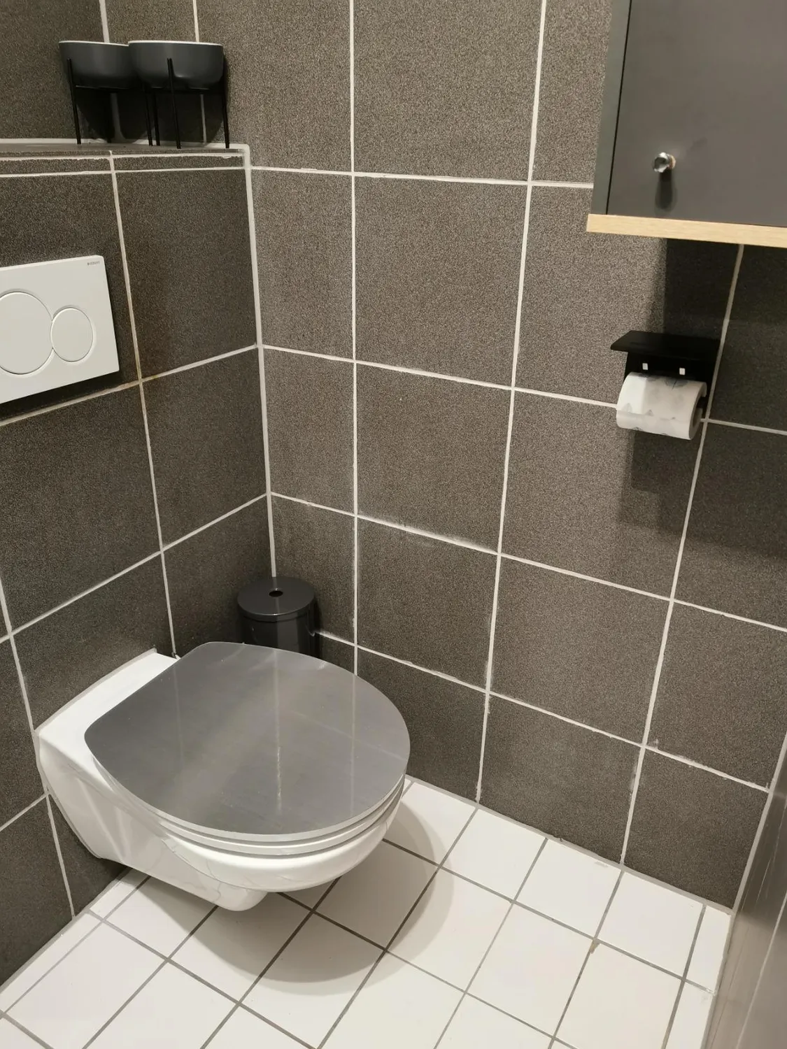 mDesign Toilettenpapierhalter Stehend Weiß 3 Rollen