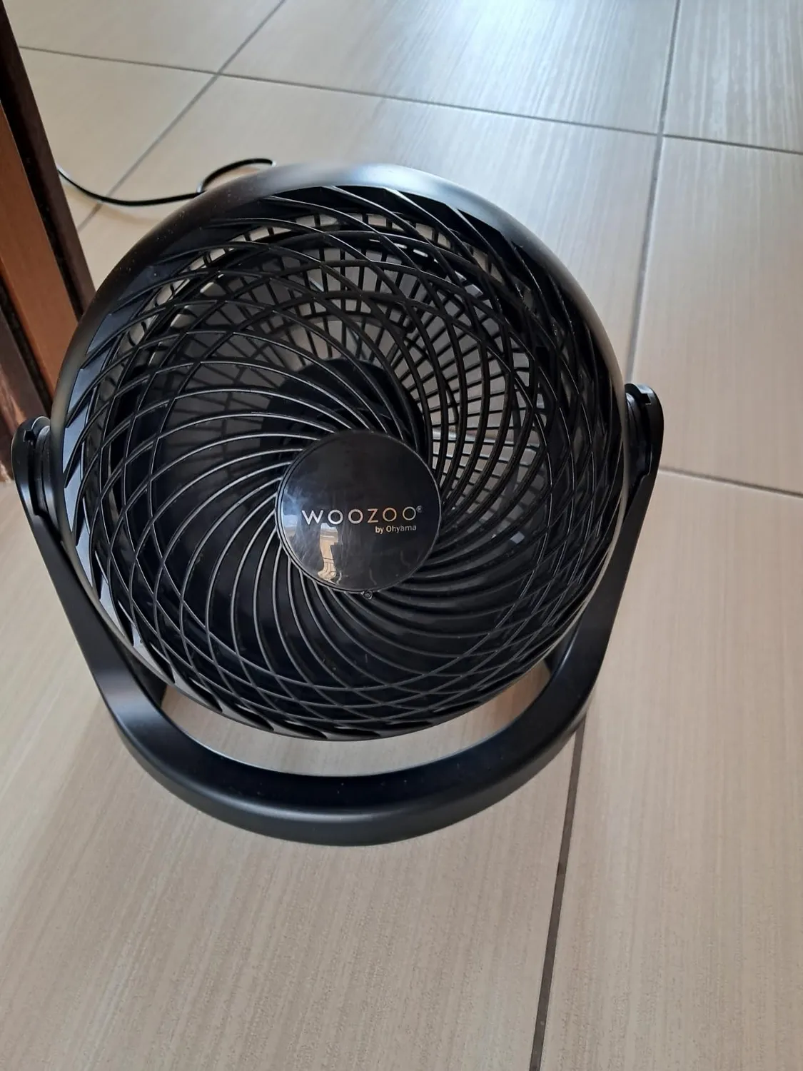 Woozoo PCF-HE18 Tischventilator weiß 23 m² kompakt