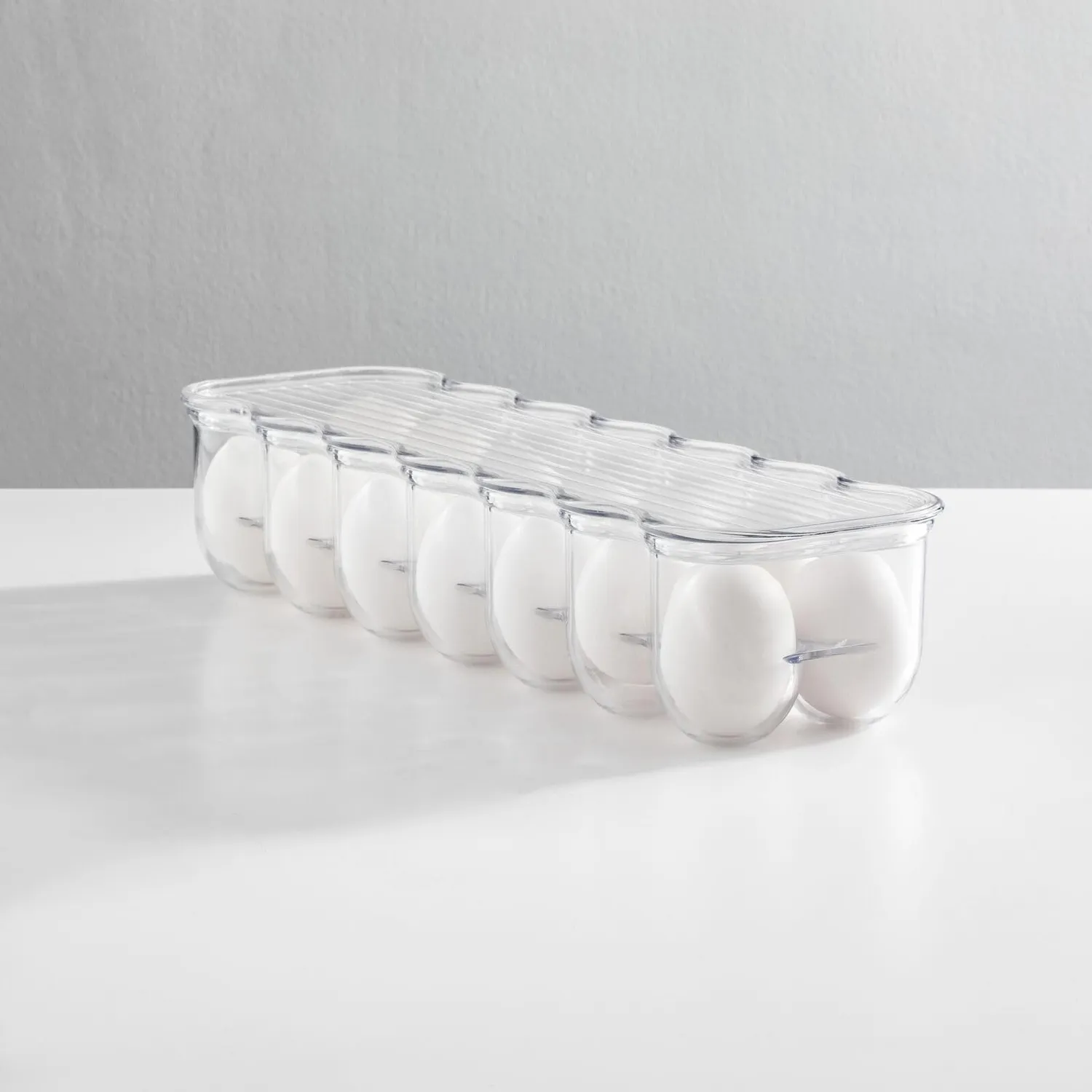 mDesign Eierbehälter 12 Eier mit Deckel transparent
