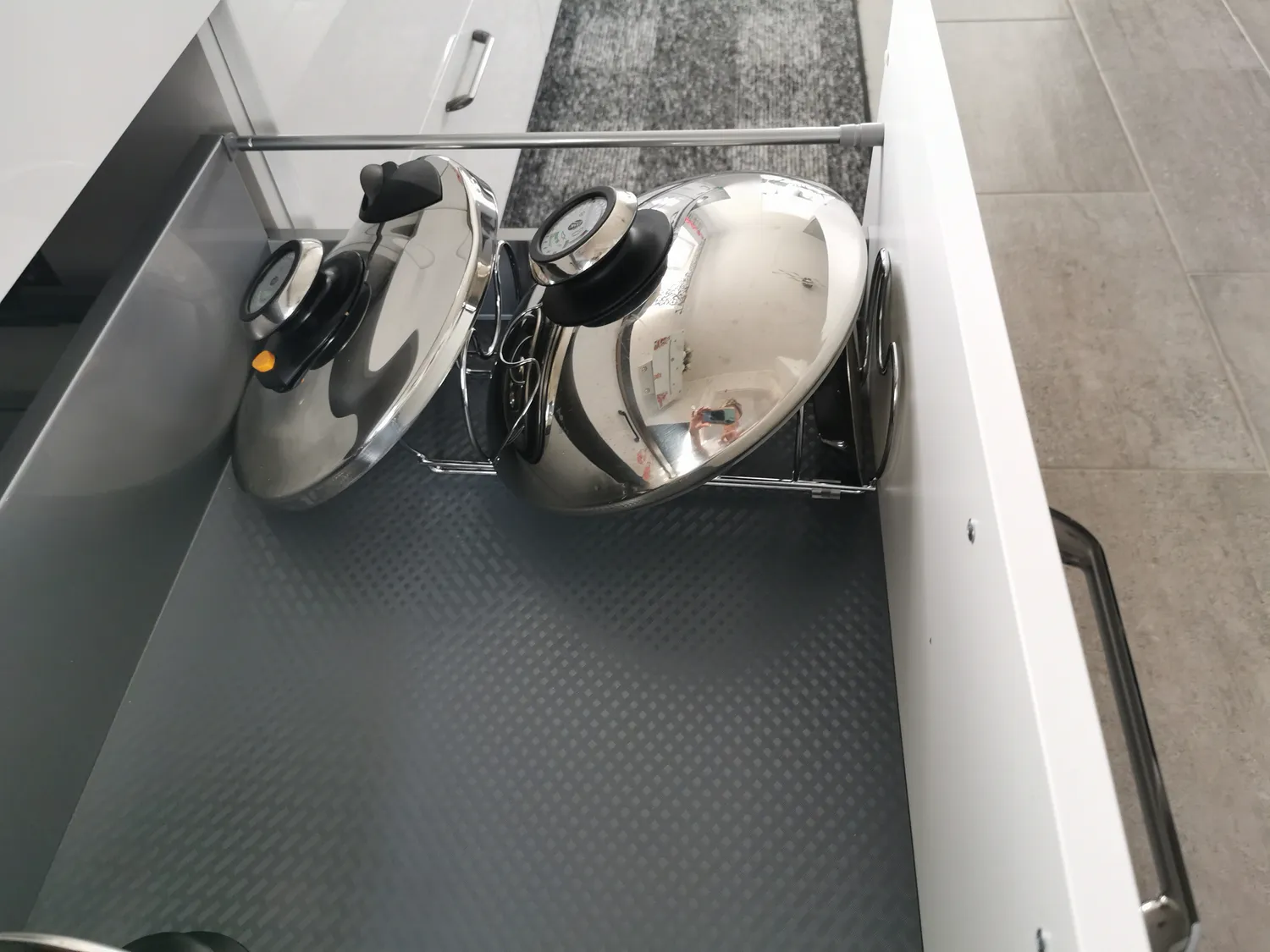 mDesign Topfdeckelhalter Pfannenhalter 2er-Set dunkelgrau Metall