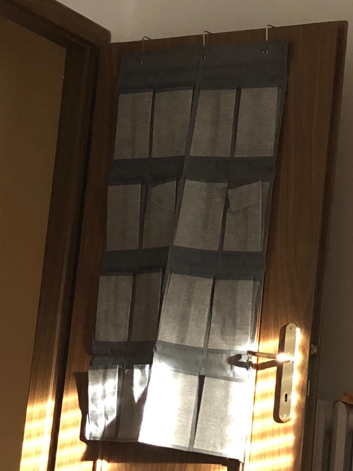 mDesign Hängeorganizer Stoff 16 Fächer Taupe Natur