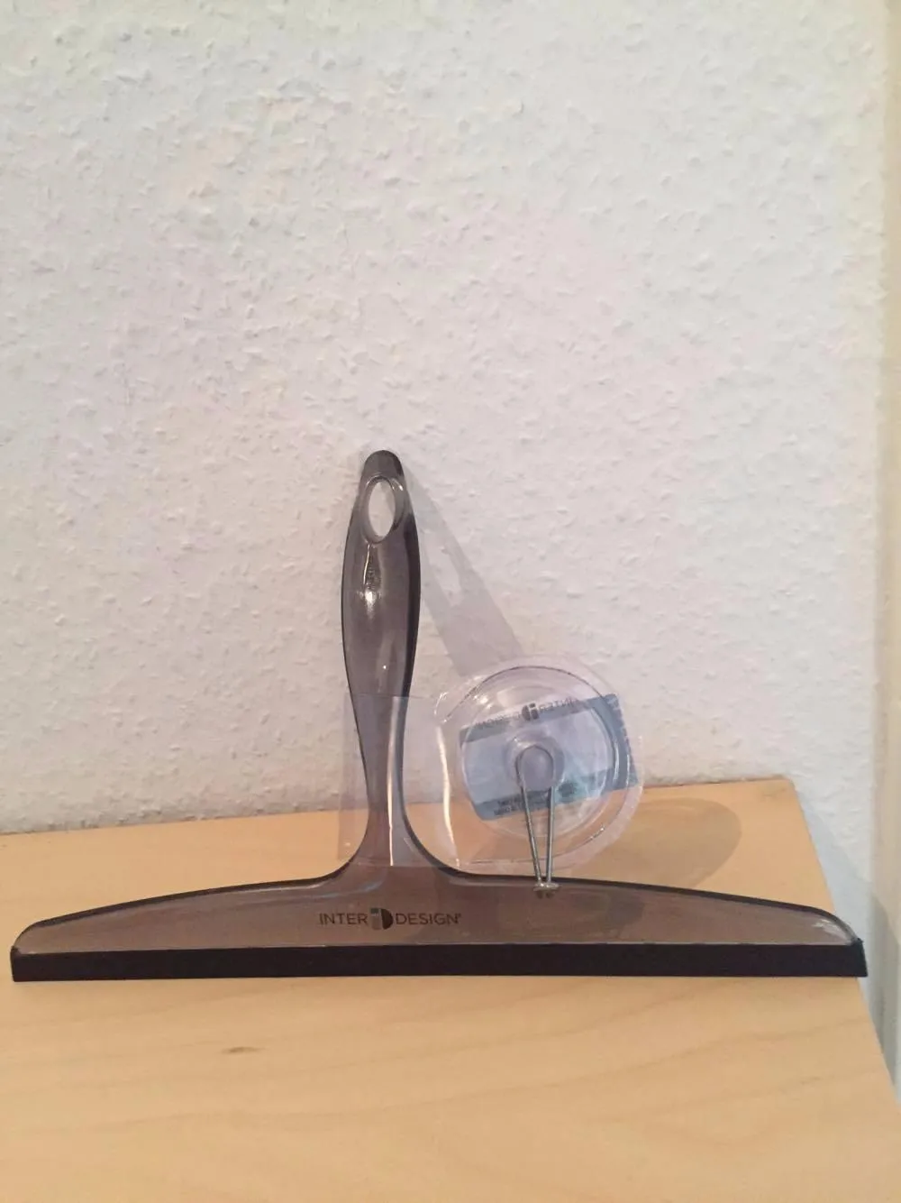 mDesign Duschabzieher 30,5 cm Schwarz Saugnapf