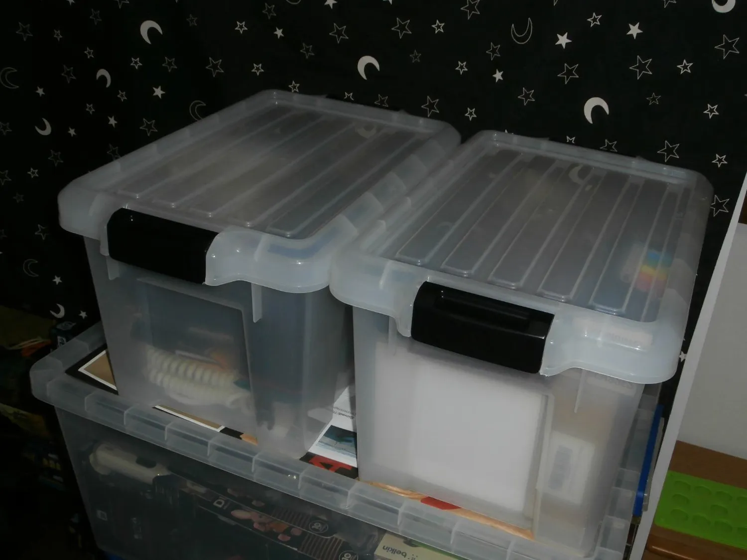 Iris Ohyama SK-210 Box 21L 3er-Set klar mit Deckel