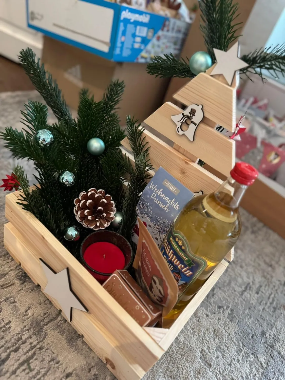 GoodFreshDecor Holzkiste Weihnachten Tannenbaum Kiste 30x20x40