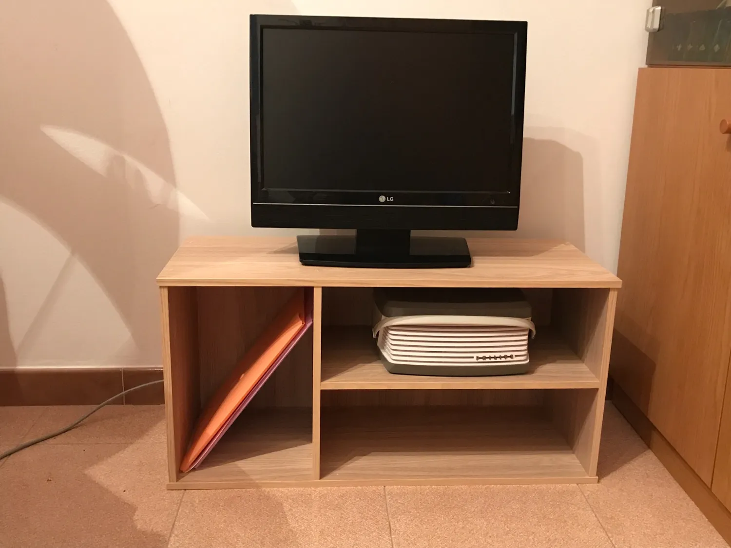Iris Ohyama MDB-3S TV-Schrank hellbraun für 43 Zoll