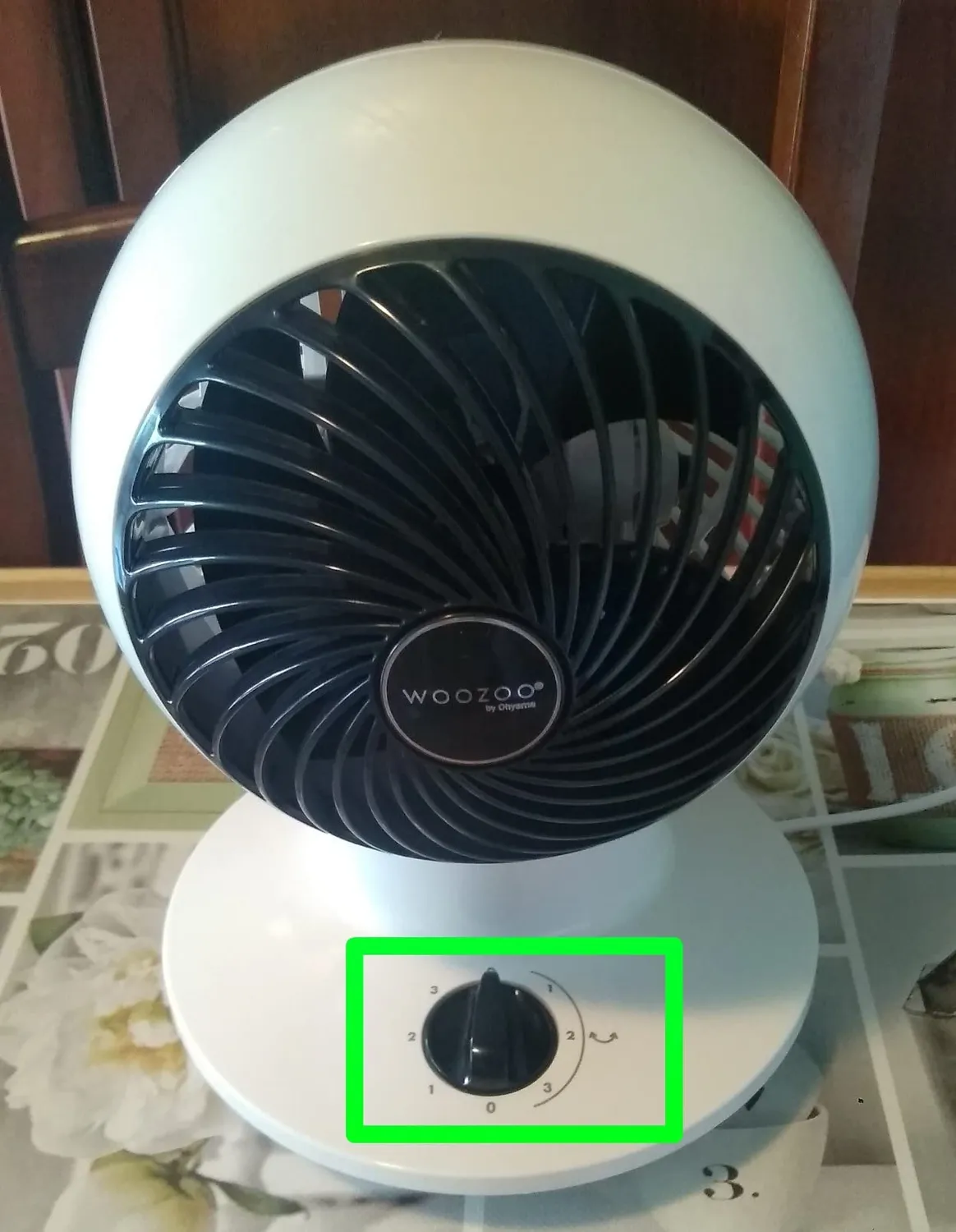 Iris Ohyama Woozoo PCF-SM12 Tischventilator weiß oszillierend leise