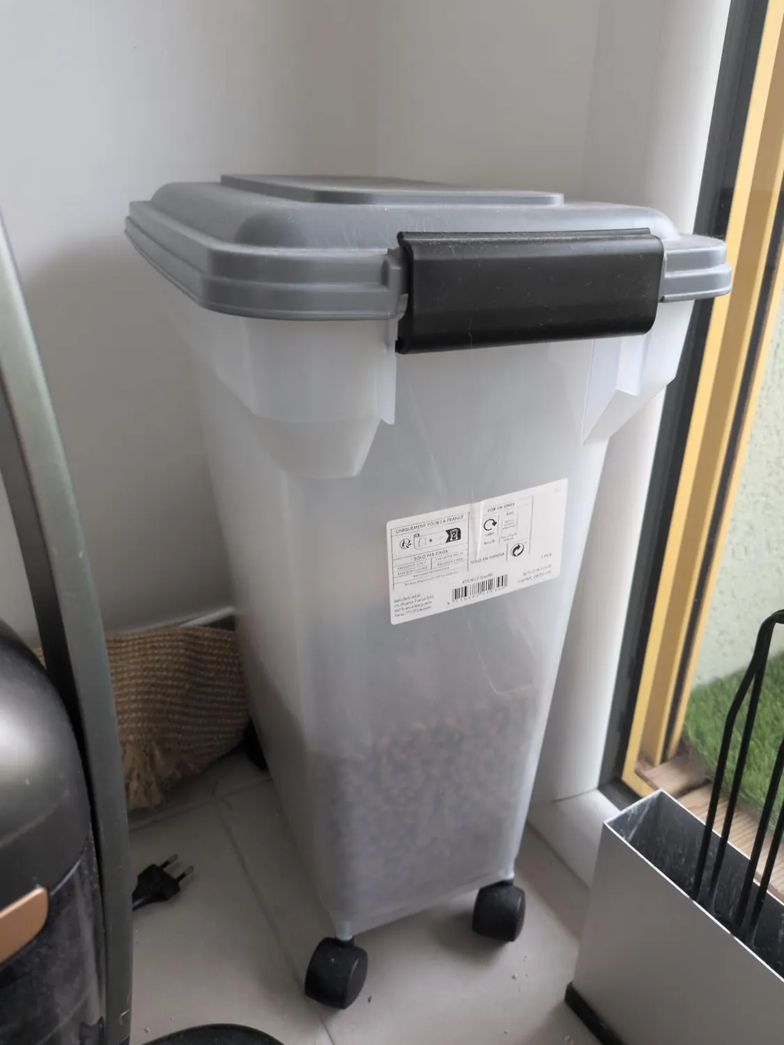 Iris Ohyama ATS-C Futterbox Weiß 45L+20L luftdicht mit Rollen