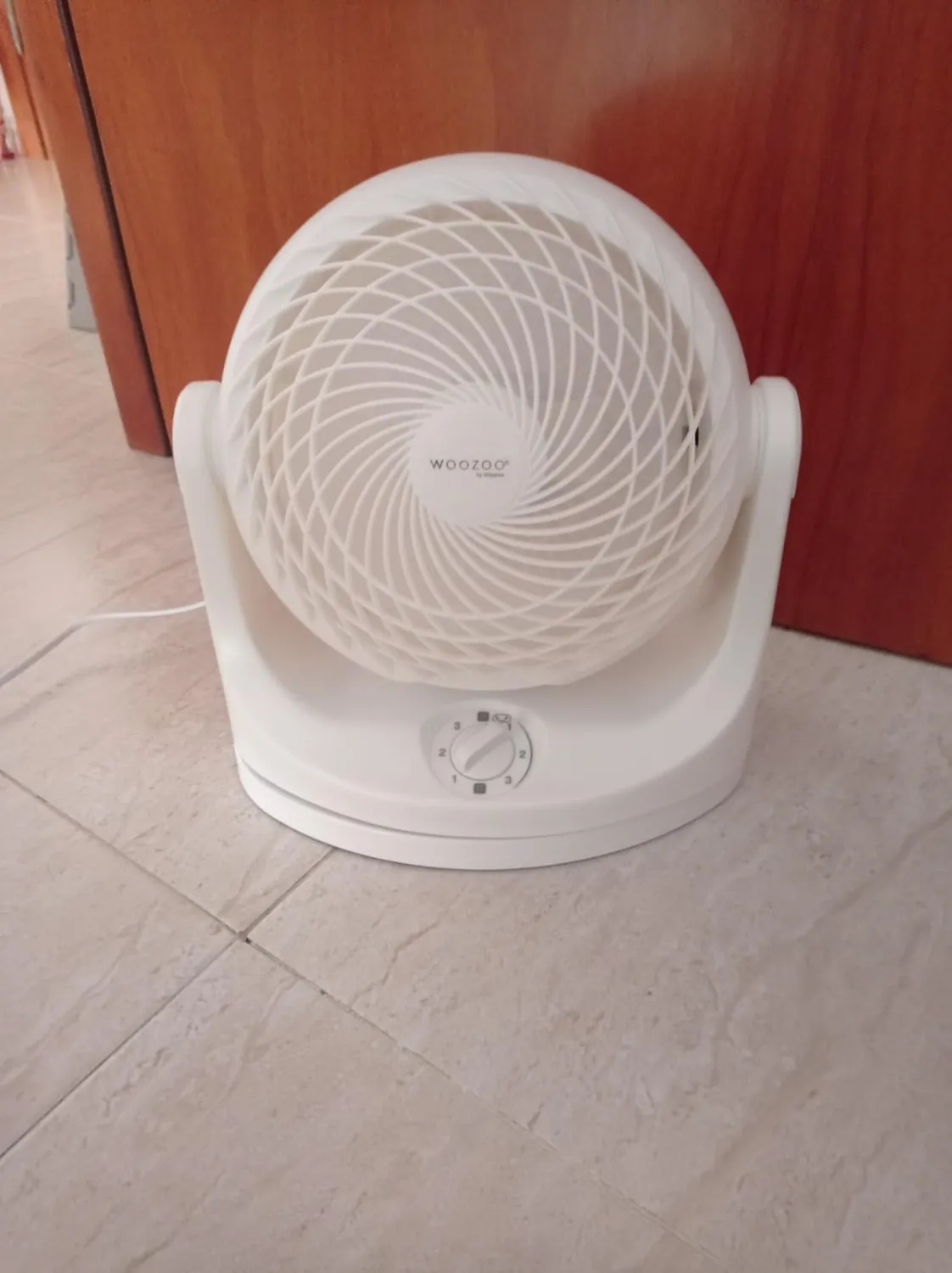 Iris Ohyama Woozoo PCF-MKM18 Tischventilator weiß