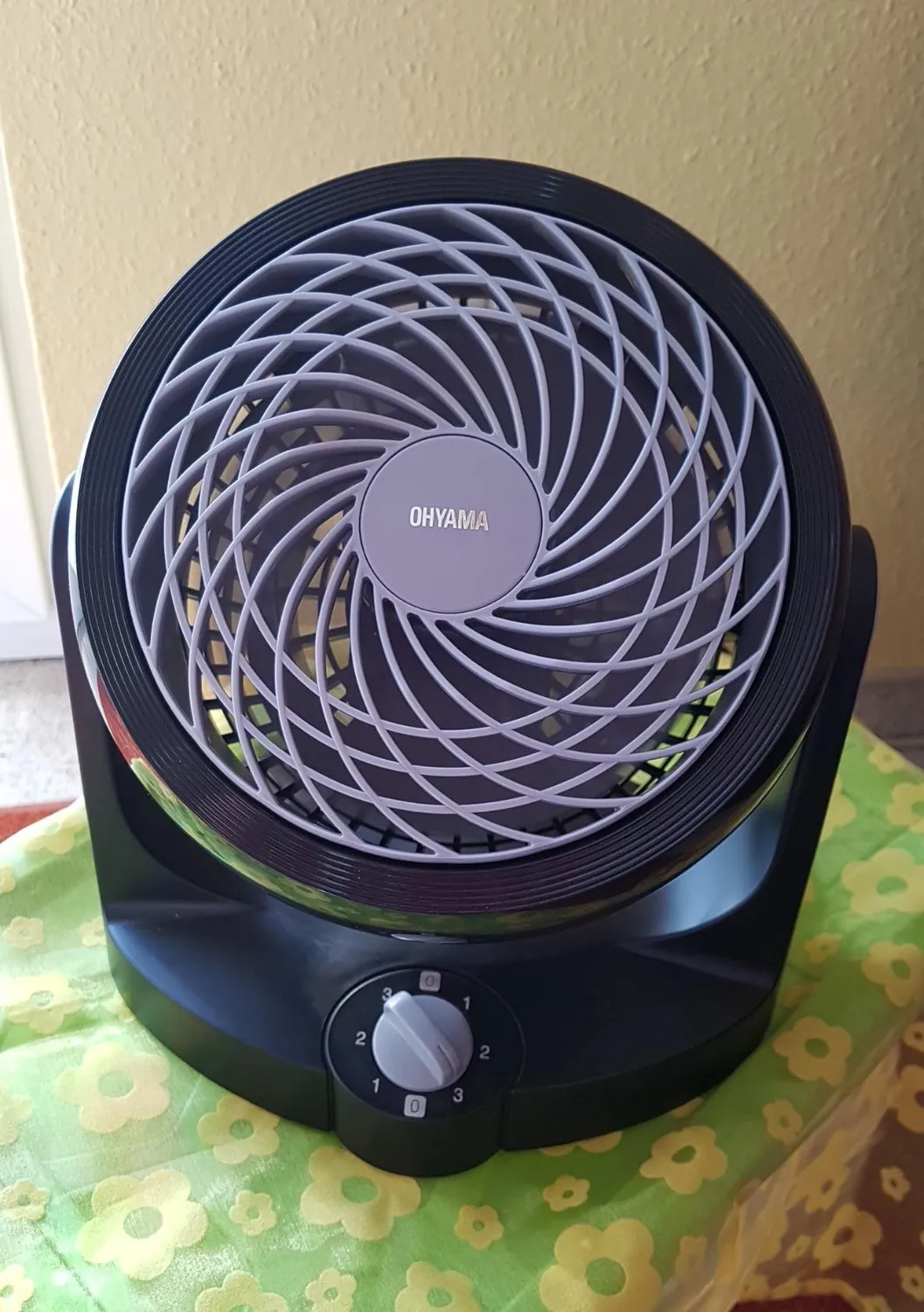 Iris Ohyama Woozoo PCF-HD15N Tischventilator Weiß leise
