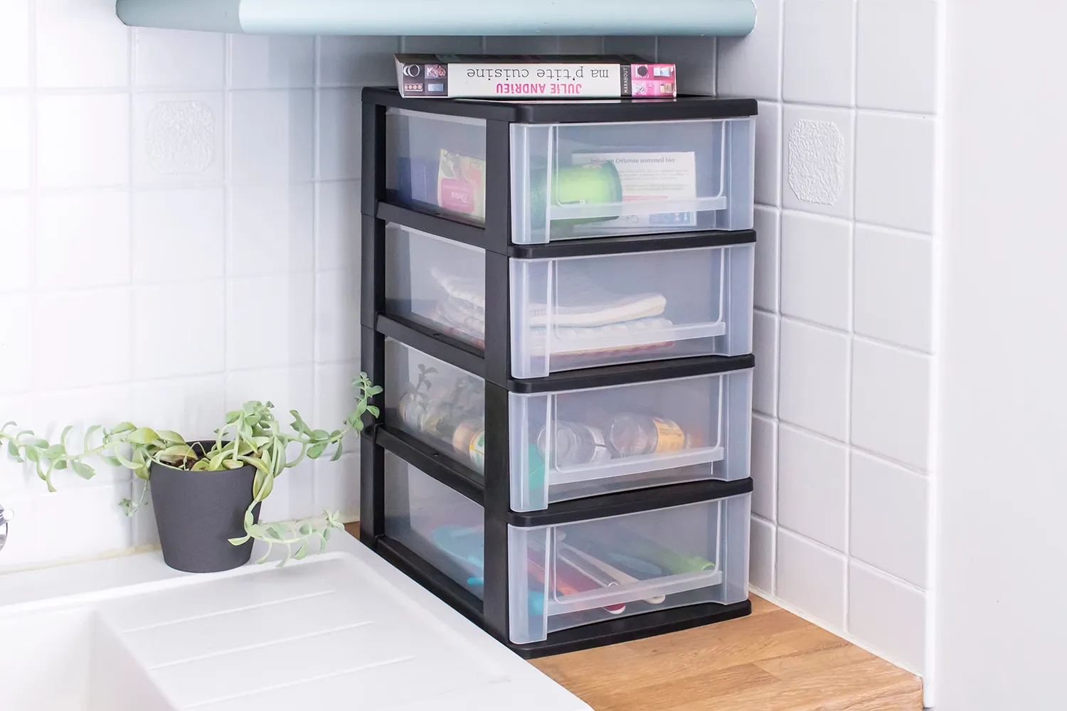 Iris Ohyama Organizer Chest DDOCH-2004 Schubladenbox Schwarz 4 Schubladen A4