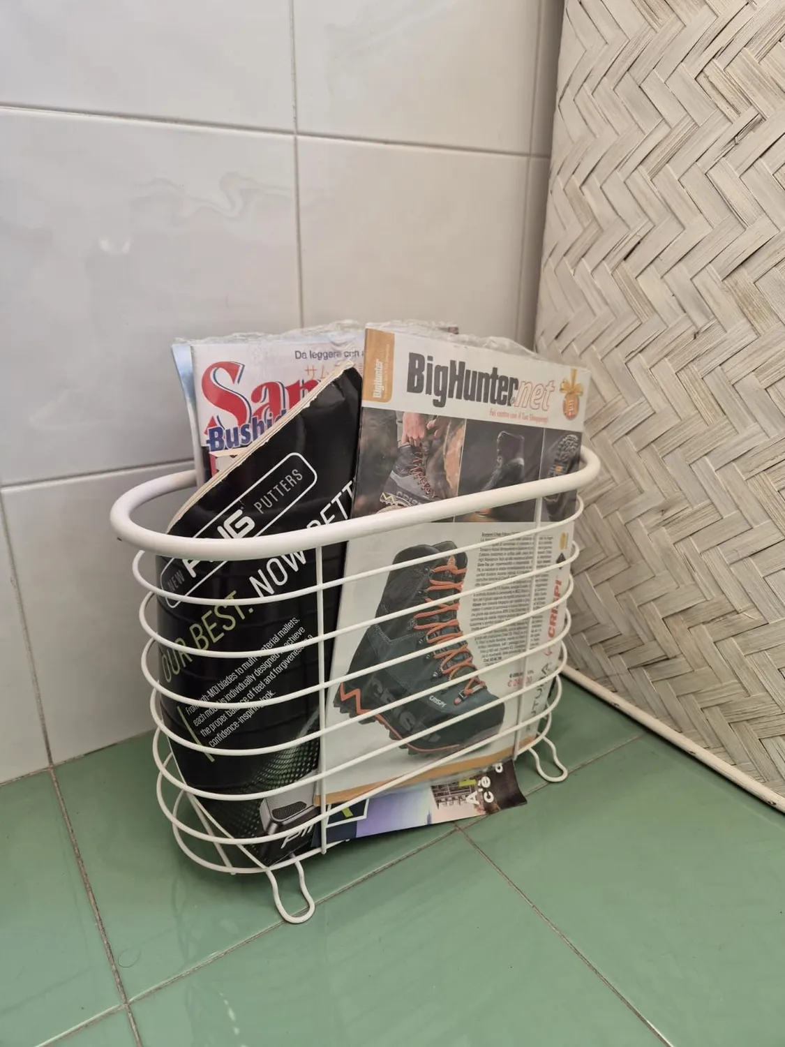 mDesign Zeitschriftenhalter Metall mattschwarz rostfrei