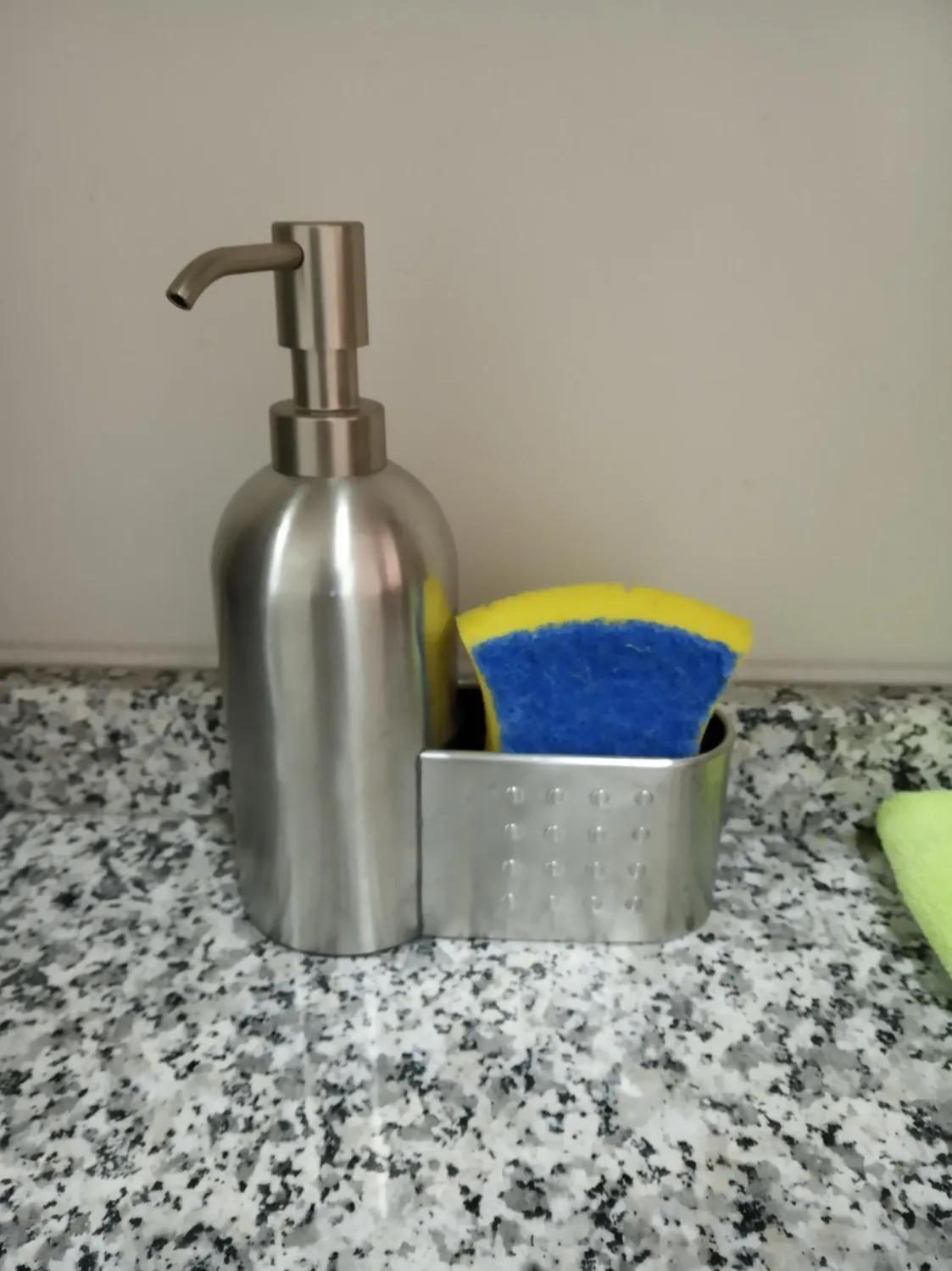 mDesign Seifenspender Metall 443 ml mit Schwammhalter